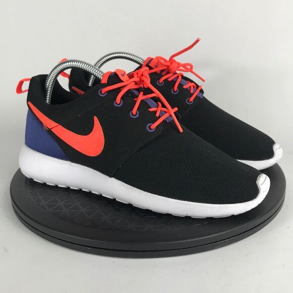 Nike Roshe One Black Athletic Running Shoes 599728-029 Women’s Size 8.5 (7Y) - Picture 3 of 12